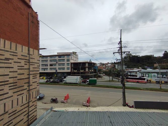 Bodega en arriendo en Las Cabañas, Marinilla, 500 m² · foto 11 de 11