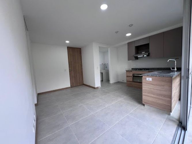 Apartamento de 2 alcobas en venta en La Doctora, Sabaneta, 61 m² · foto 8 de 18
