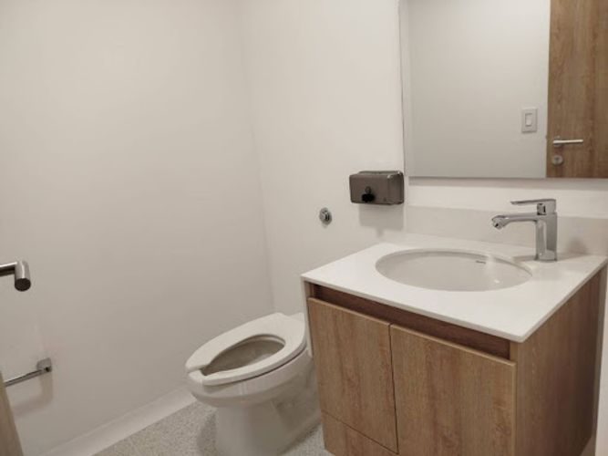 Consultorio en arriendo en Ciudad Del Río, Medellín, 38 m² · foto 3 de 4