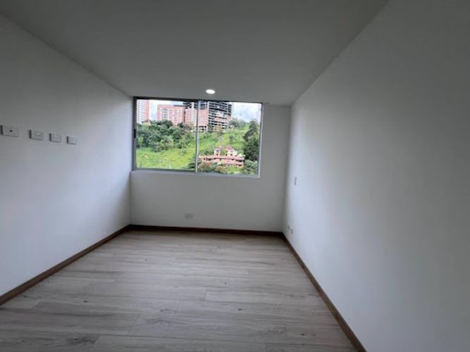 Apartamento de 2 alcobas en venta en La Doctora, Sabaneta, 61 m² · foto 17 de 18