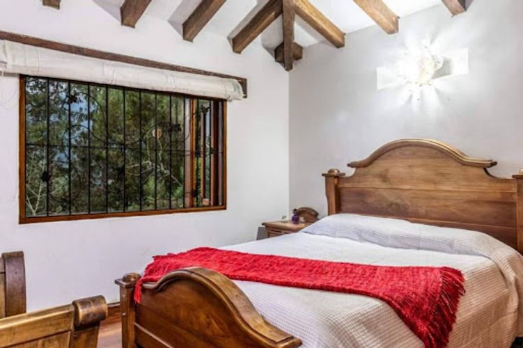 Casa de 5 alcobas en arriendo en La Catedral, Sabaneta, 550 m² · foto 9 de 22