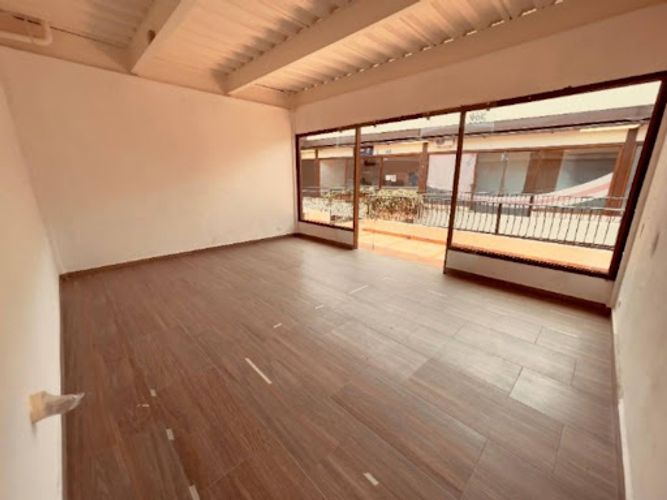 Local en arriendo en Santa Elena, El Retiro, 30 m² · foto 3 de 6