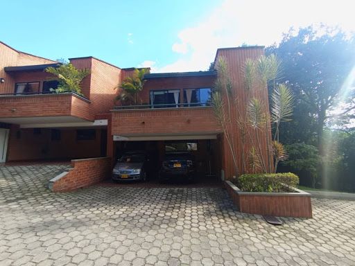 House for rent in El tesoro, Medellín