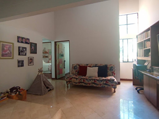 Casa en arriendo en El Tesoro, Medellín · foto 10 de 23