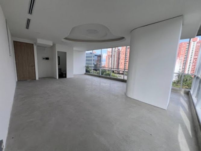 Oficina en venta en San Fernando, Medellín, 59 m² · foto 4 de 9