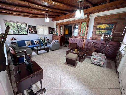 Casa en arriendo en Los Balsos, Medellín · foto 10 de 24