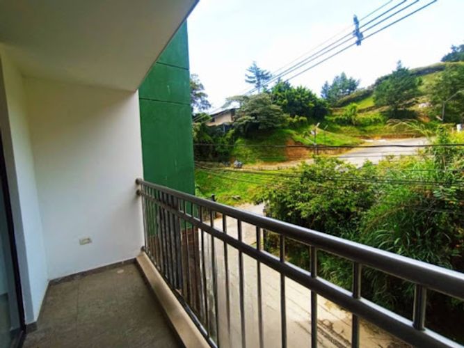 Apartamento de 2 alcobas en venta en El Carmen, El Retiro, 60 m² · foto 2 de 17