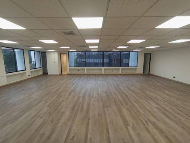 Oficina en arriendo en Milla De Oro, Medellín, 125 m² · foto 3 de 11
