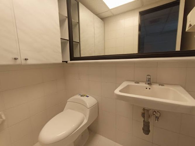 Oficina en arriendo en Milla De Oro, Medellín, 125 m² · foto 10 de 11