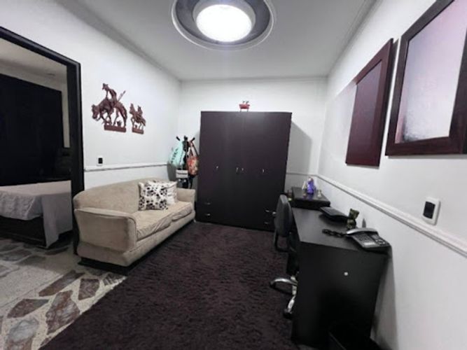 Apartamento de 3 alcobas en venta en Lorena, Medellín, 125 m² · foto 10 de 24