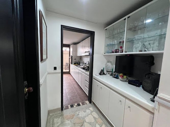 Apartamento de 3 alcobas en venta en Lorena, Medellín, 125 m² · foto 12 de 24