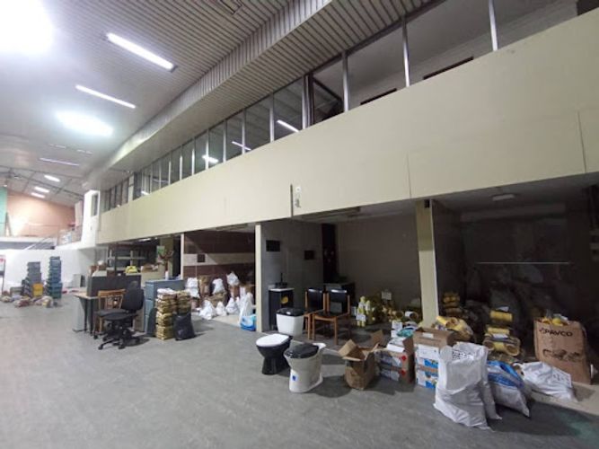Local en arriendo en Caribe, Medellín, 900 m² · foto 2 de 17