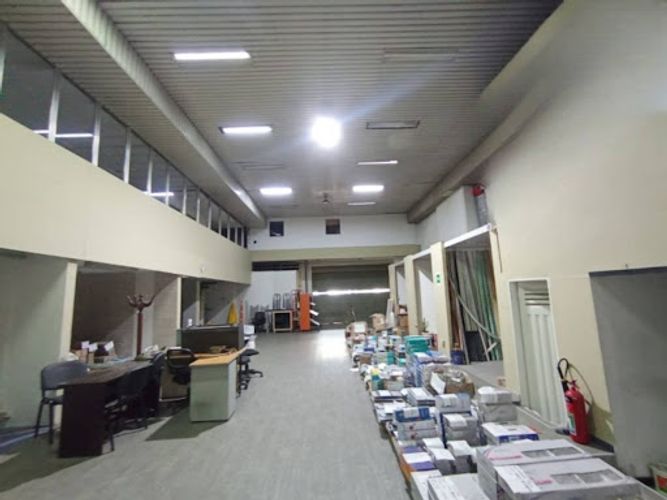 Local en arriendo en Caribe, Medellín, 900 m² · foto 4 de 17