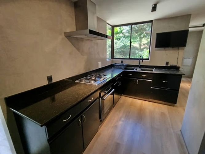 Apartamento de 4 alcobas en arriendo en Loma Del Campestre, Medellín, 365 m² · foto 6 de 24