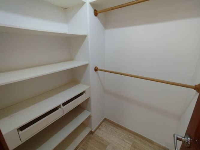 Apartamento de 4 alcobas en arriendo en Loma Del Campestre, Medellín, 365 m² · foto 12 de 24