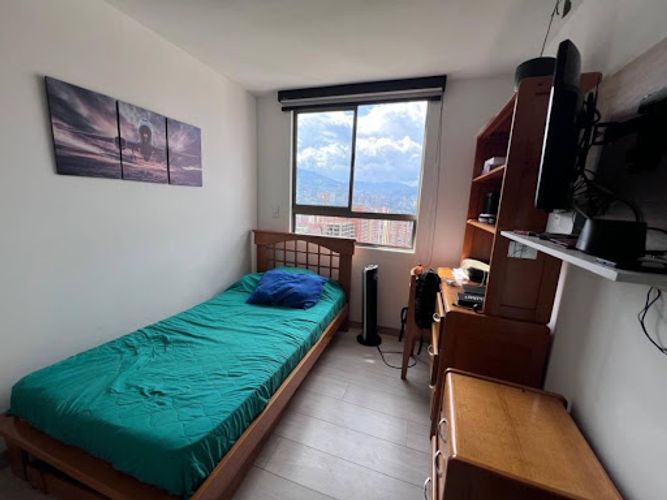 Apartamento de 3 alcobas en venta en Las Lomitas, Sabaneta, 85 m² · foto 7 de 24