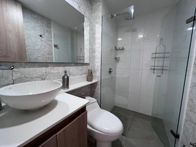 Apartamento de 3 alcobas en venta en Las Lomitas, Sabaneta, 85 m² · foto 9 de 24