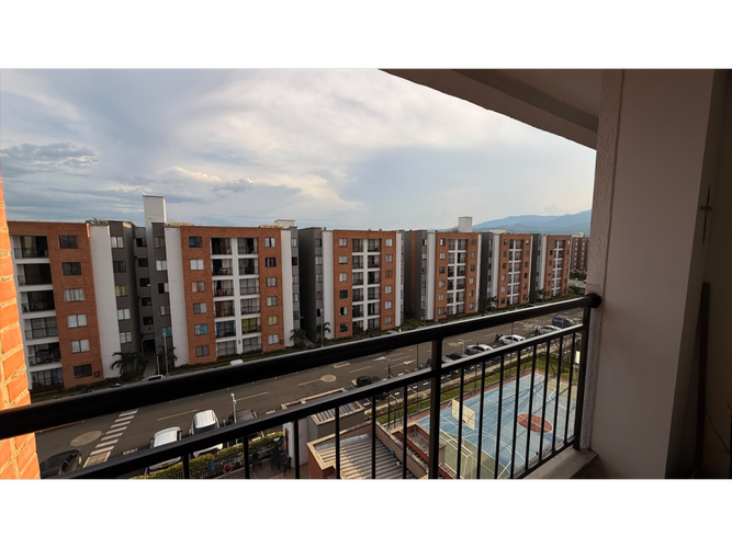 Apartamento de 3 alcobas en venta en Parque Natura, Jamundí, 52 m² · foto 3 de 6