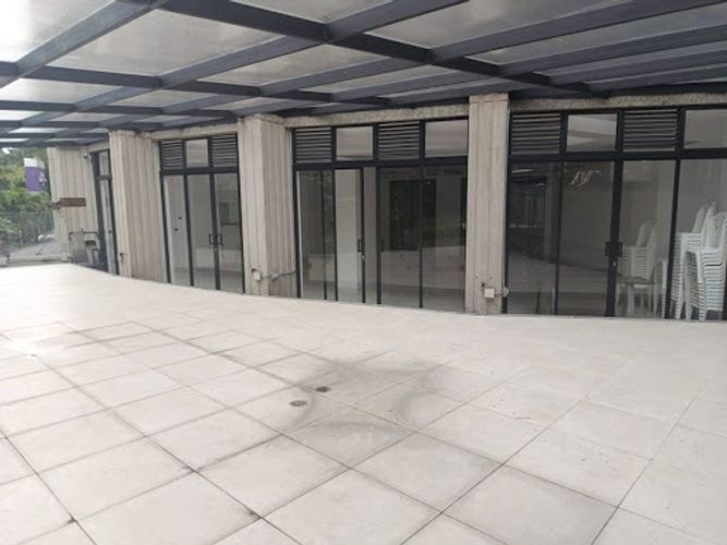 Local en arriendo en Milla De Oro, Medellín, 230 m² · foto 11 de 13
