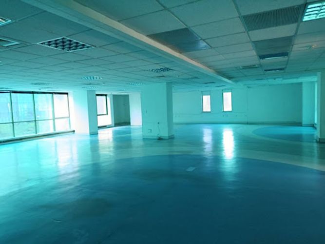 Oficina en arriendo en Los Balsos, Medellín, 248 m² · foto 4 de 15