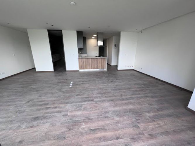 Apartaestudio en venta en Altos Del Poblado, Medellín, 63 m² · foto 4 de 20