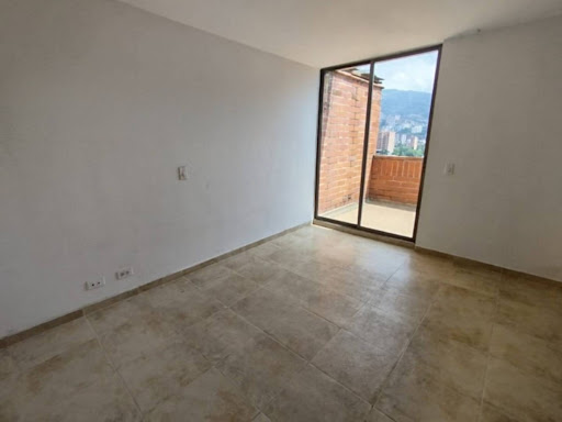 Apartamento en arriendo en Laureles, Medellín · foto 14 de 24