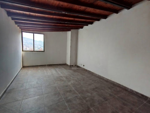Apartamento en arriendo en Laureles, Medellín · foto 16 de 24