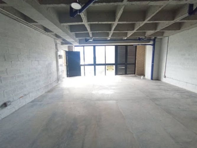 Bodega en arriendo en Trinidad, Medellín, 276 m² · foto 8 de 14