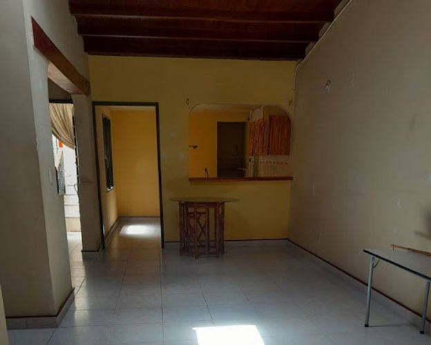 Casa de 6 alcobas en venta en Centro, Rionegro, 112 m² · foto 3 de 8