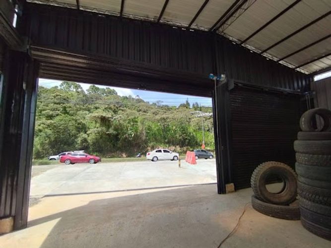 Bodega en arriendo en Aeropuerto, Rionegro, 300 m² · foto 6 de 8