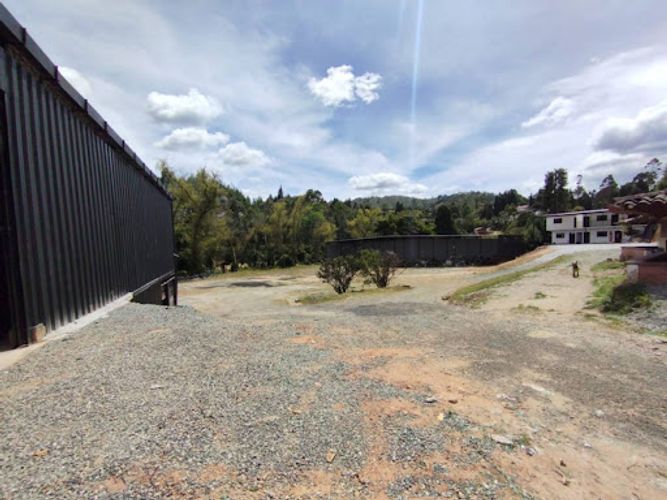 Bodega en arriendo en Aeropuerto, Rionegro, 300 m² · foto 7 de 8