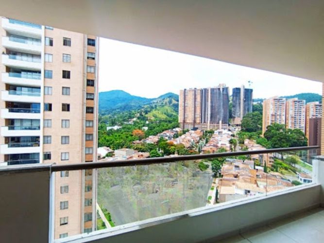 Apartamento de 2 alcobas en venta en Loma De San Jose, Sabaneta, 98 m² · foto 10 de 24