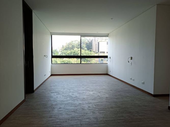 Apartamento de 4 alcobas en arriendo en Loma Del Campestre, Medellín, 282 m² · foto 15 de 24