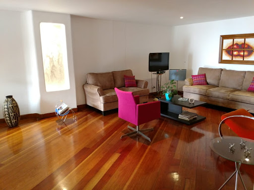 Apartamento en venta en Los Rosales, Bogotá · foto 2 de 14