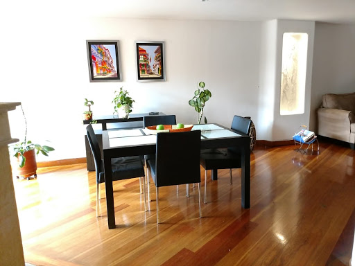 Apartamento en venta en Los Rosales, Bogotá · foto 4 de 14