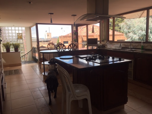 Casa en venta en Bosque De Pinos, Bogotá · foto 3 de 20