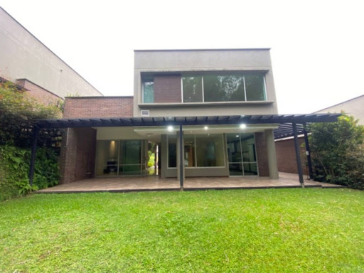 House for rent in Envigado, Medellín