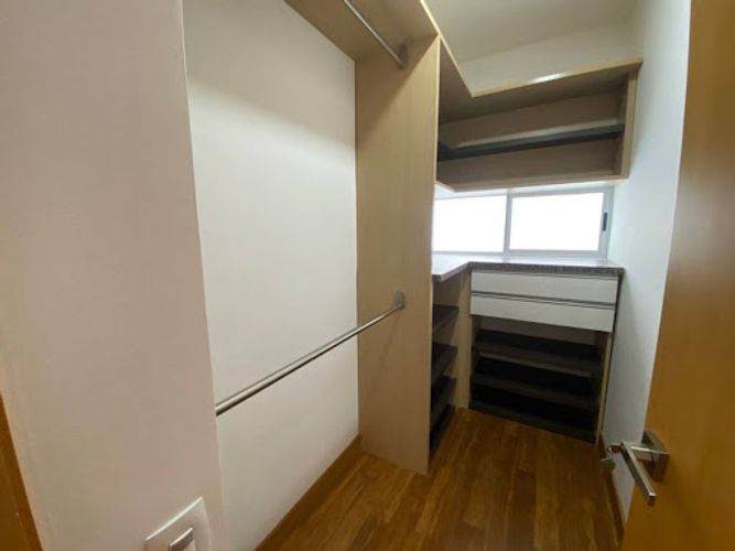 Casa de 3 alcobas en arriendo en Loma Benedictinos, Medellín, 337 m² · foto 22 de 24