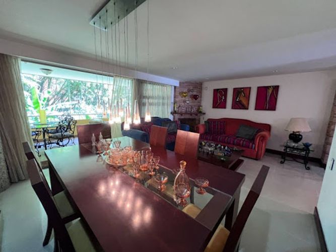 Casa de 4 alcobas en venta en Cumbres, Envigado, 272 m² · foto 4 de 24