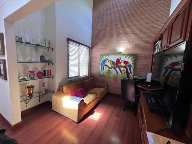 Casa de 4 alcobas en venta en Cumbres, Envigado, 272 m² · foto 11 de 24