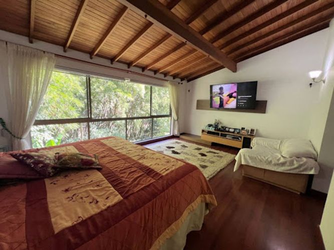 Casa de 4 alcobas en venta en Cumbres, Envigado, 272 m² · foto 16 de 24