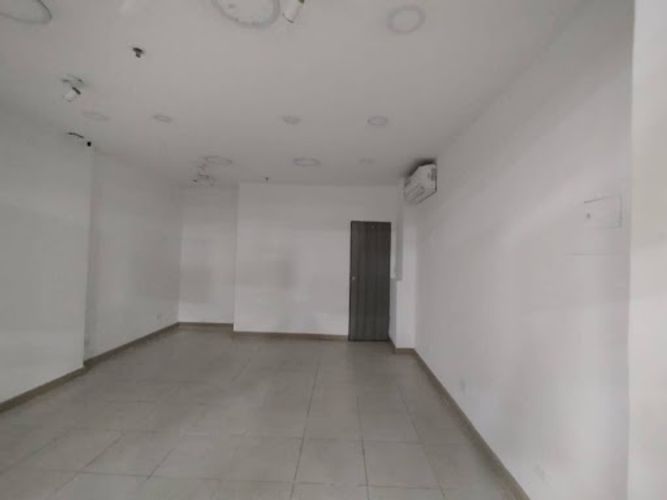 Local en arriendo en Simesa, Medellín, 23 m² · foto 2 de 3