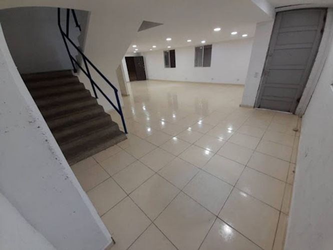 Bodega en arriendo en Sierra Morena, La Estrella, 1011 m² · foto 8 de 16