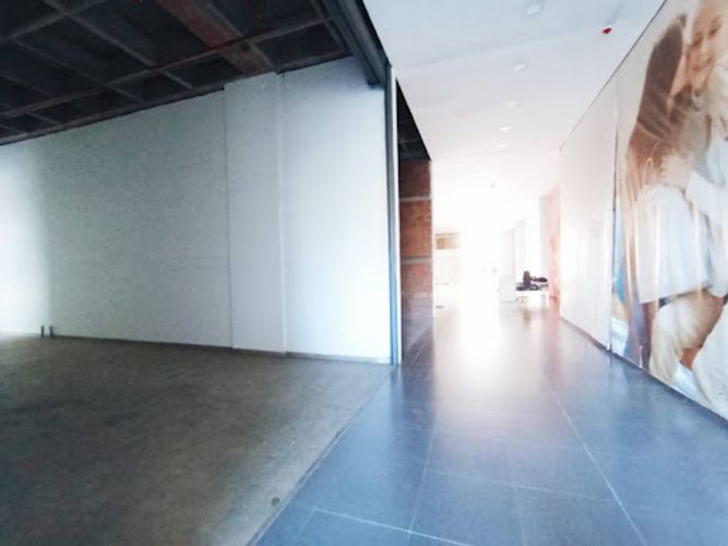 Local en venta en Naranjal, Medellín, 67 m² · foto 2 de 8
