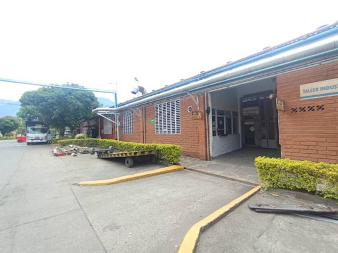 Bodega en arriendo en Santa Ana, Bello, 289 m² · foto 2 de 8