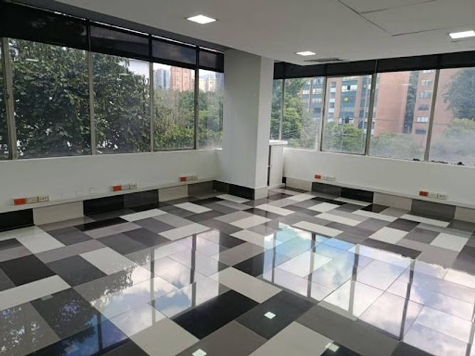 Oficina en arriendo en Shellmar, Medellín, 123 m² · foto 6 de 10