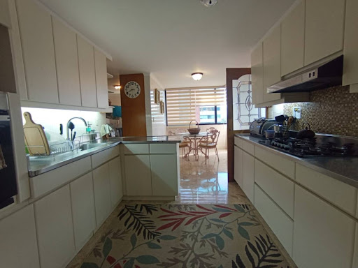 Apartamento en arriendo en La Tomatera, Medellín · foto 8 de 24