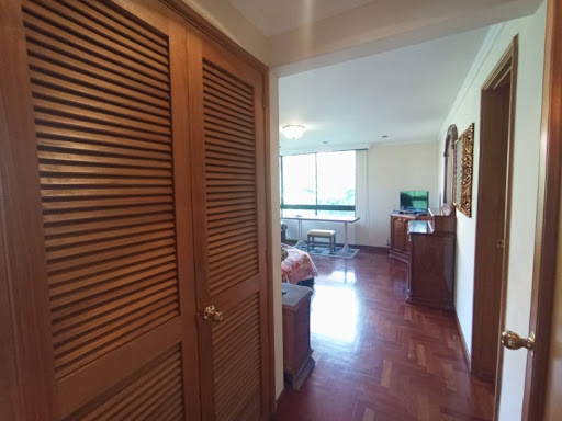 Apartamento en arriendo en La Tomatera, Medellín · foto 10 de 24