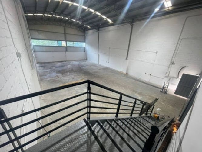 Bodega en arriendo en La Tablaza, La Estrella, 405 m² · foto 3 de 11