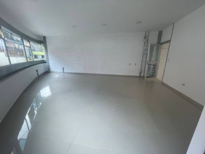 Bodega en arriendo en La Tablaza, La Estrella, 405 m² · foto 4 de 11